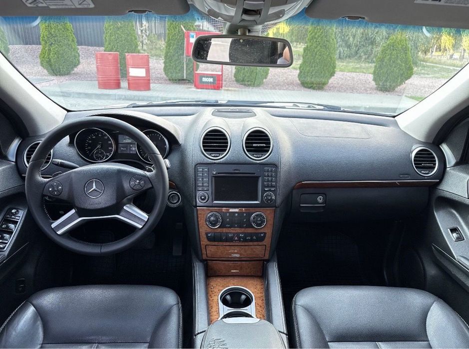 Mercedes x164 320 2010