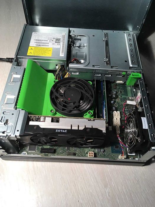 Fujitsu ESPRIMO D738 I5-8500/ 16 DDR4/ 256 SSD M.2 NVME/ GTX 1050