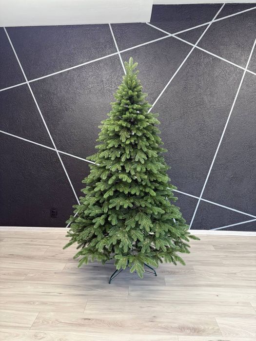 Мегапухнаста штучна ялинка, Норвезька, новорічна ялинка