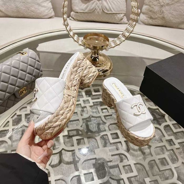 Buty, sandaly klapki, skora 210216