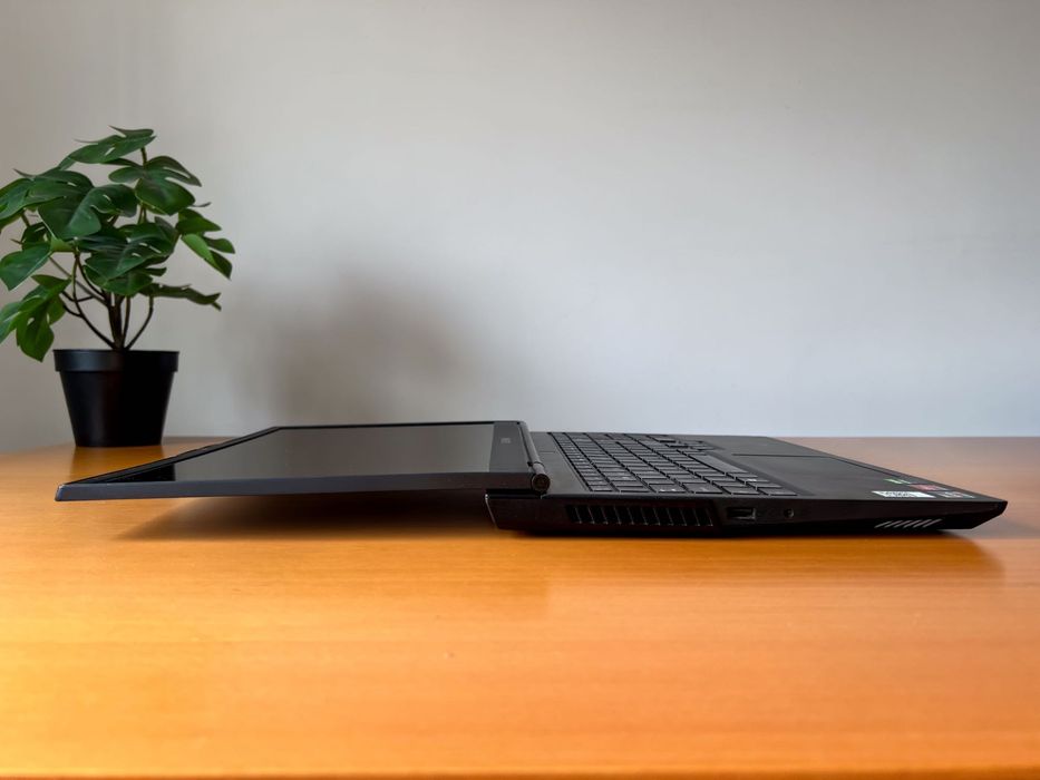 Portátil Lenovo Legion 5