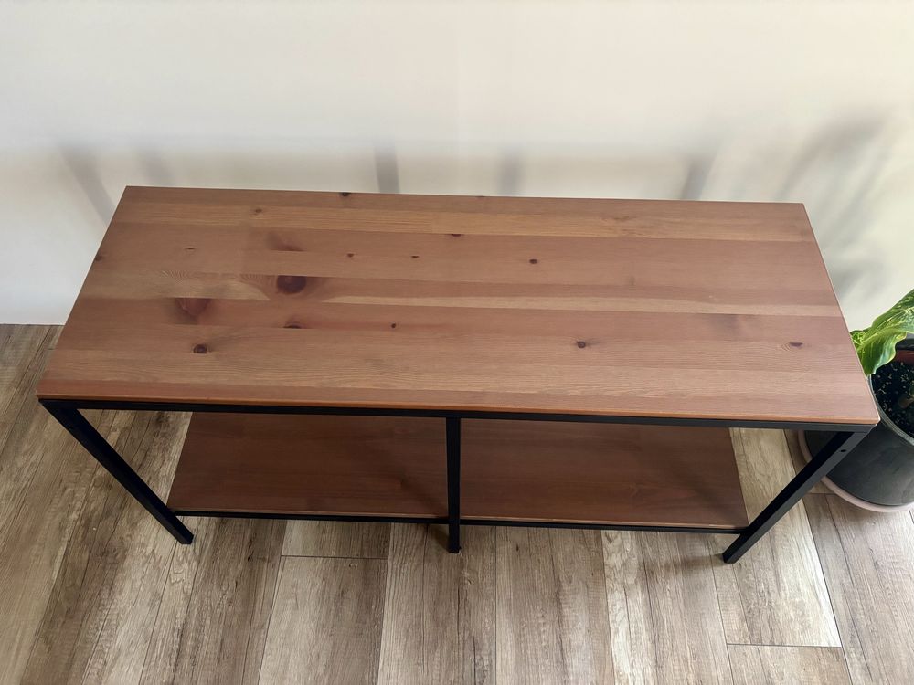 Niski regał/półka stojąca Ikea