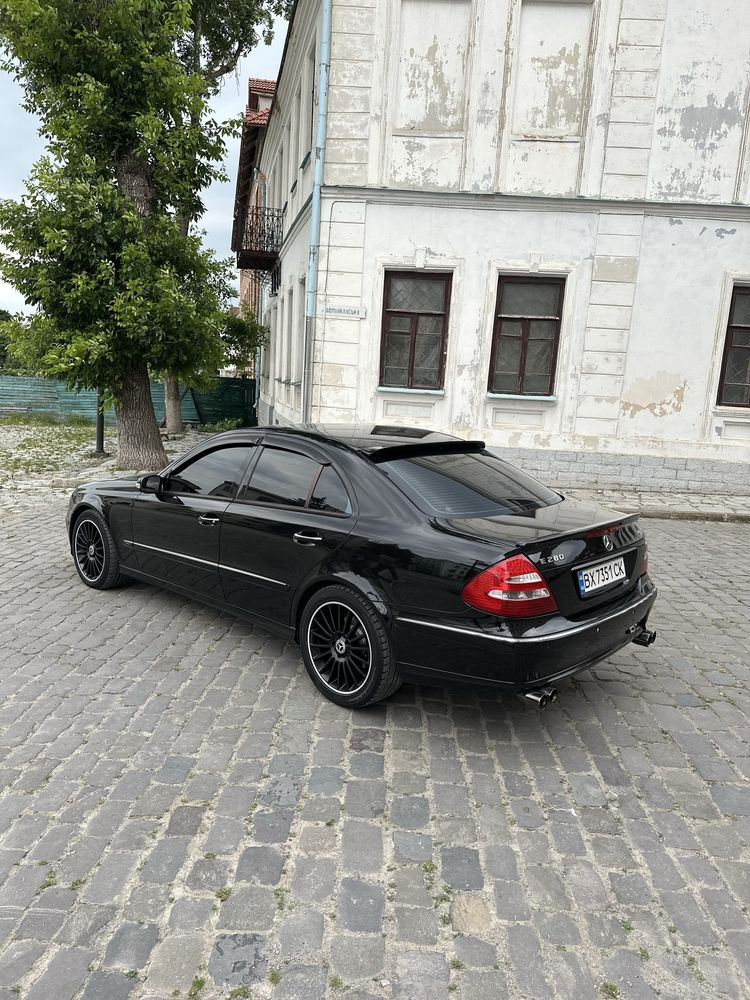 Mercedes Benz w211 e280