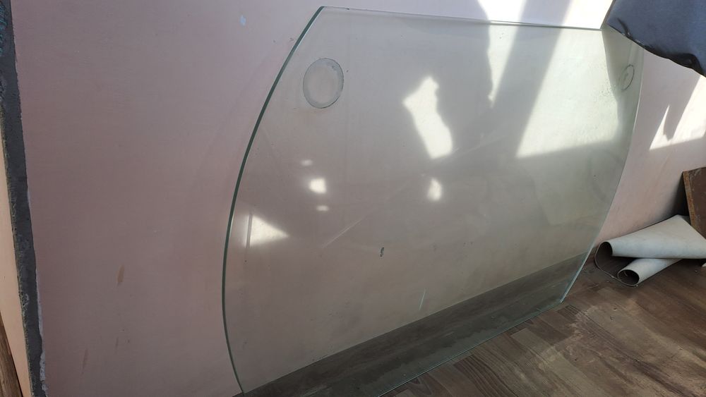 Столешница с текло  от стола стекло  от кузоного стола