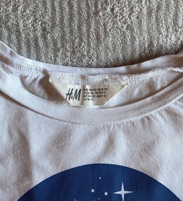 T-shirt branca estampa nasa