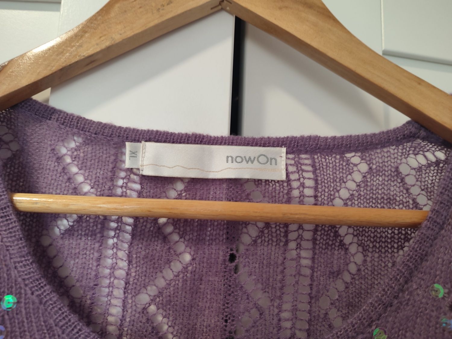 Sweter z ażurowym wzorem 38-42