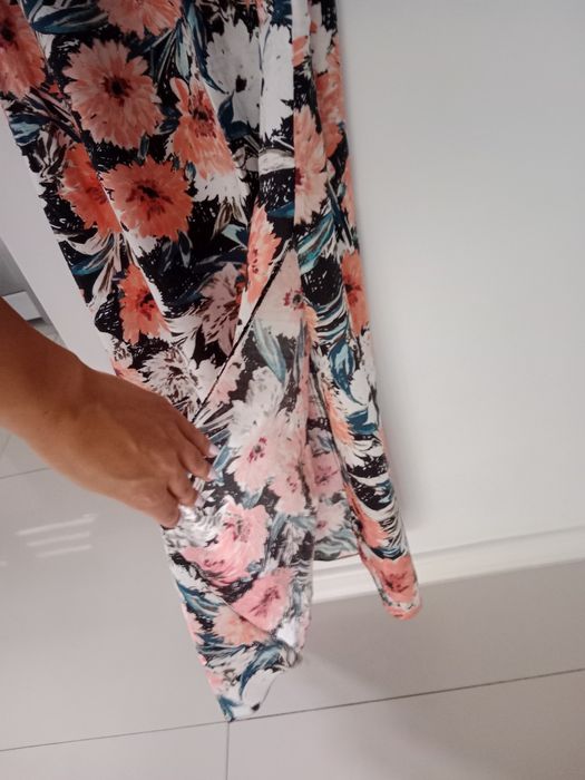 Letnia długa sukienka rozmiar 36