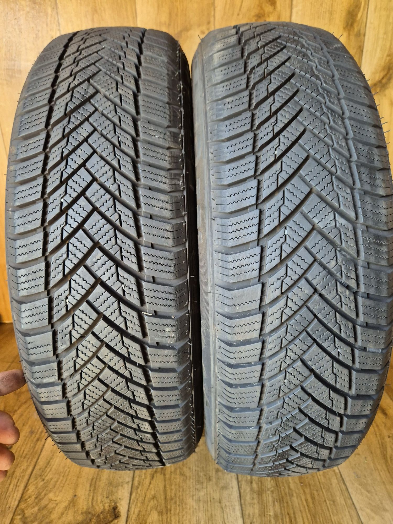 145/65/15 Tourador Para Zima 7mm 23r