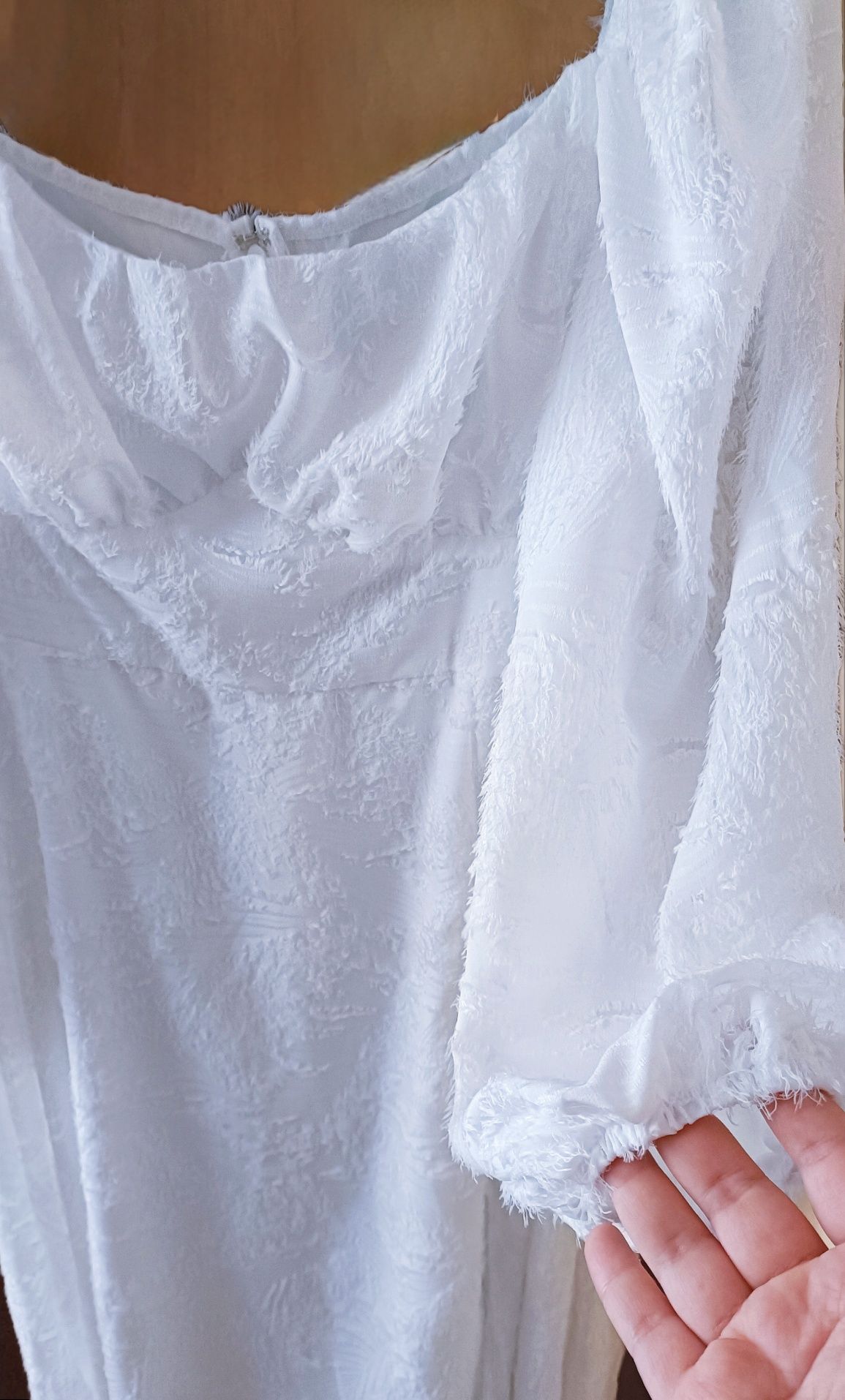 Suknia ślubna plus size w stylu boho rozmiar 50