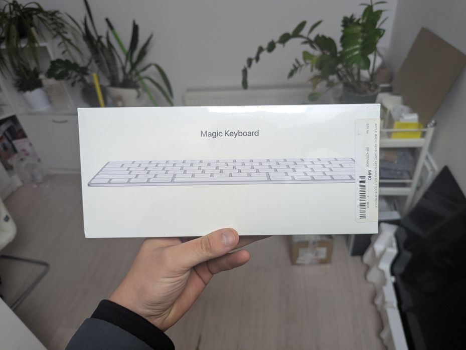 Apple Magic Keyboard MLA22F/A (нова запакована)