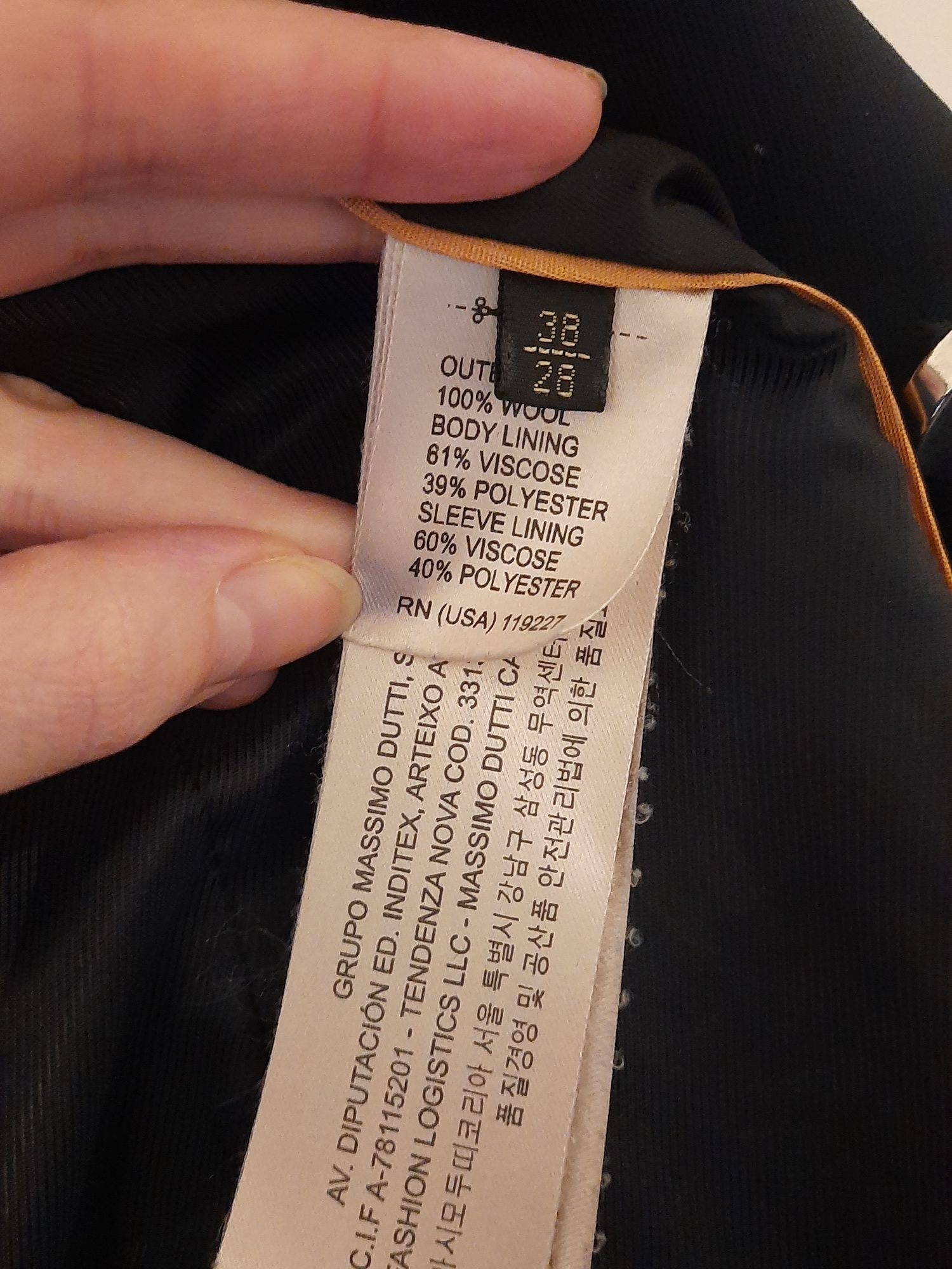Granatowa Marynarka żakiet wełna Massimo Dutti