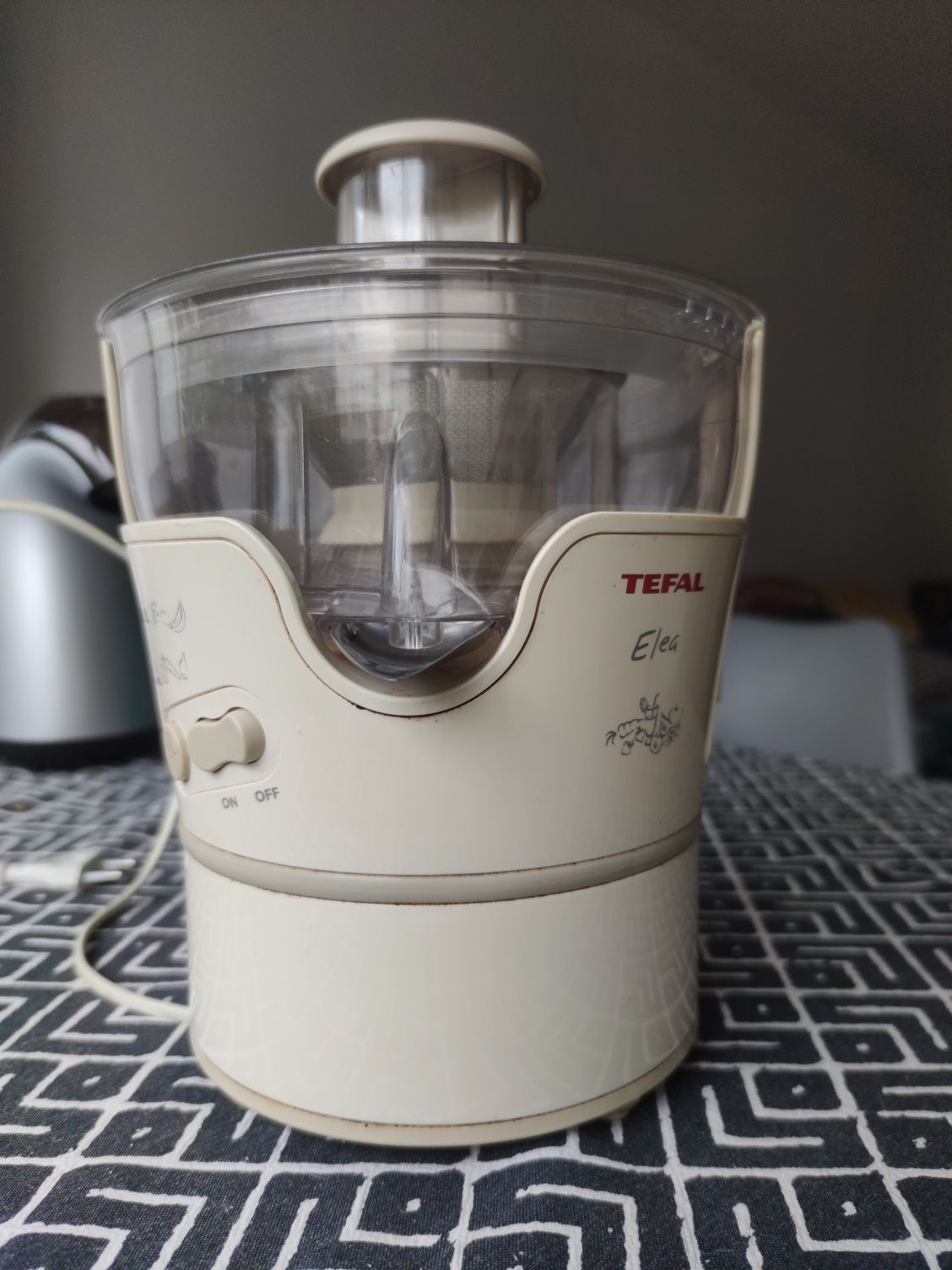 Máquina de sumos Tefal