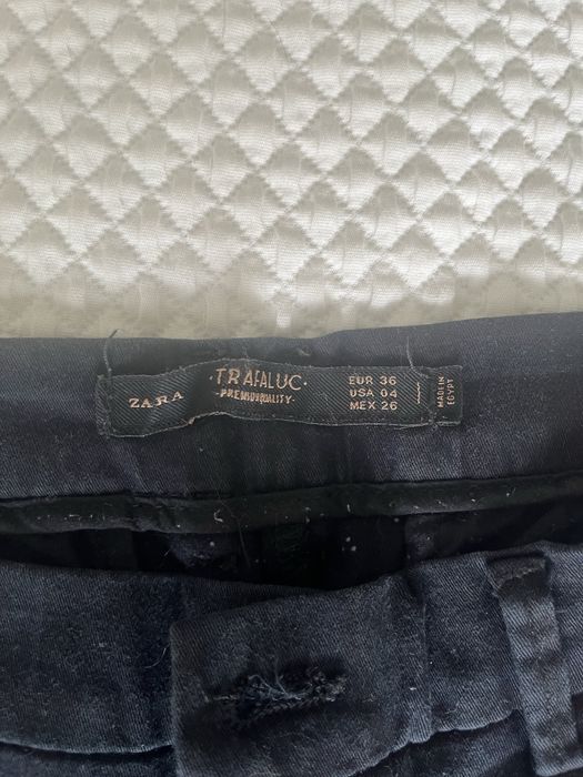 Calca de inverno zara tipo fazenda 36 mas grande serve a quem veste 40