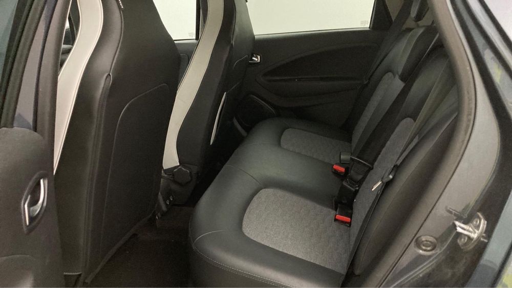 Aluguel TVDE Renault Zoe 50 kw Porto