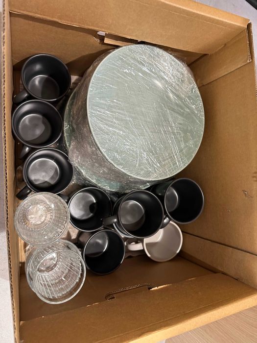 Zastawa stołowa IKEA do domu, biura