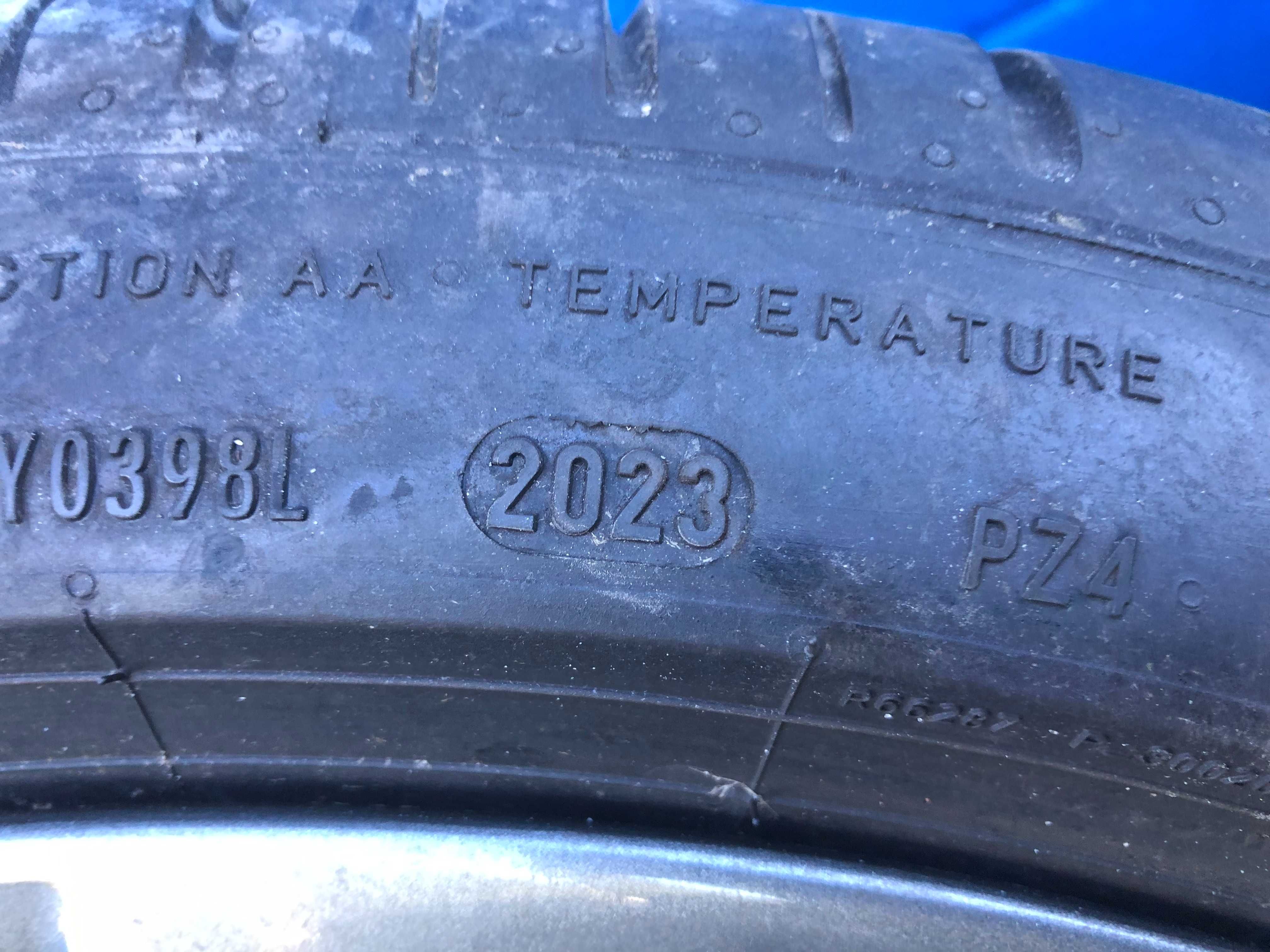 Felgi Kola Opony BMW F10 F11 F12 F13 F01 F02 20x8.5J 20X10J 2023r
