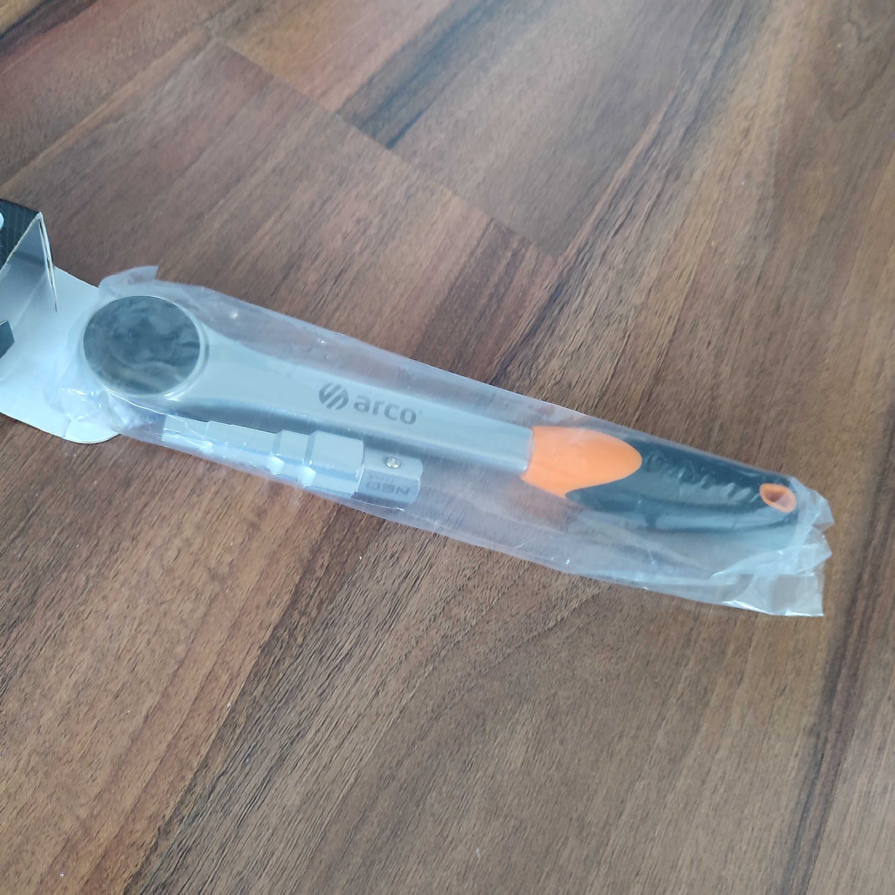 Klucz do śrubunkòw Neo Tools