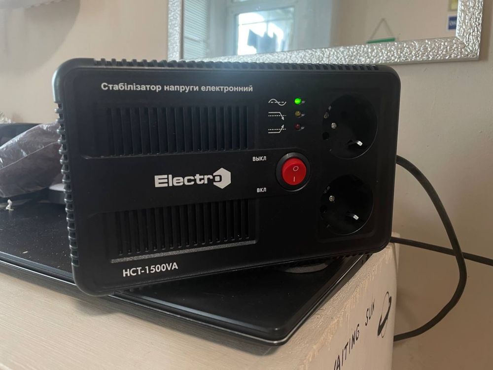 Стабілізатор напруги Electro HCT-1500VA