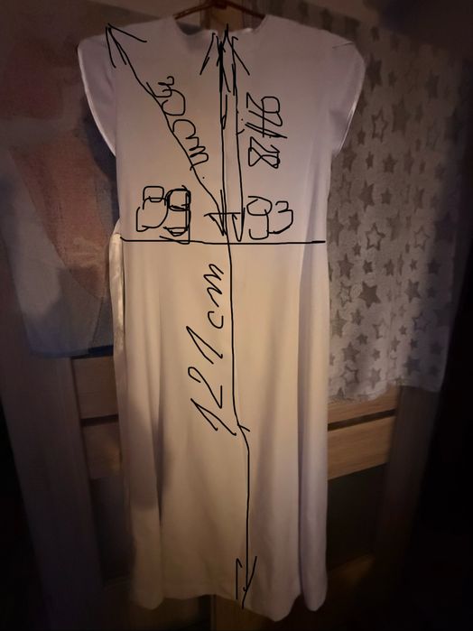 Sprzedam albe komunijną dla dziewczynki