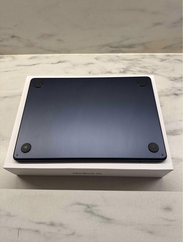 MacBook Air 13,6" M2 (2022) - 8 Go RAM 512 Go SSD