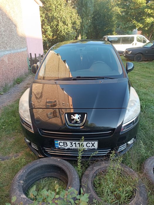 Продам Peugeot 5008