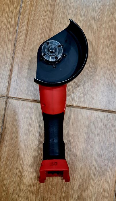 Майже Нова Болгарка MILWAUKEE 2024