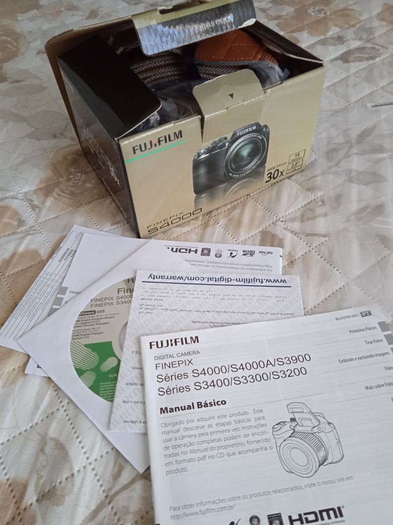 Fujifilm Finepix S4000