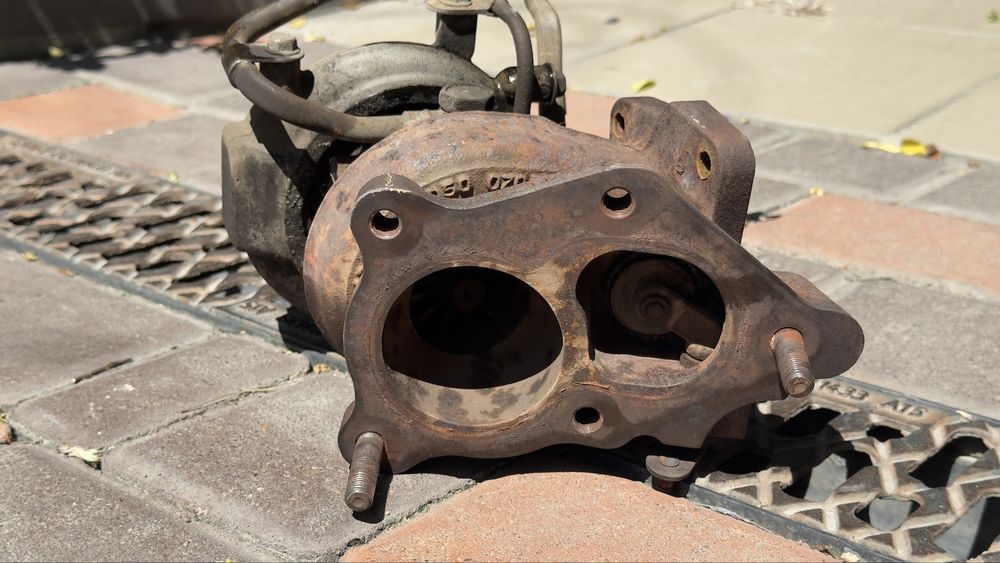 Турбина mitsubishi outlander turbo 4G63T