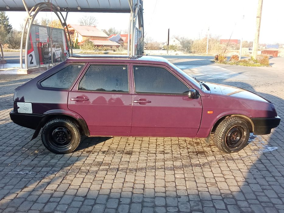Продам ваз 2109 в