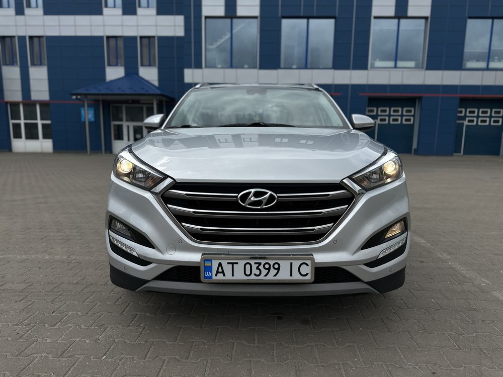 Hyundai Tucson 2017 1.7 дизель автомат