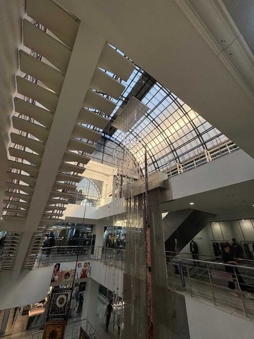 ТЦ Олімпійський 61,3 м.кв комерційне призначення