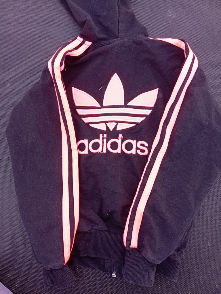 Продам кофту adidas