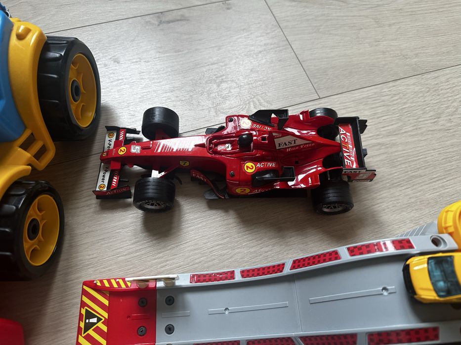 Дияті іграшки для хлопчика