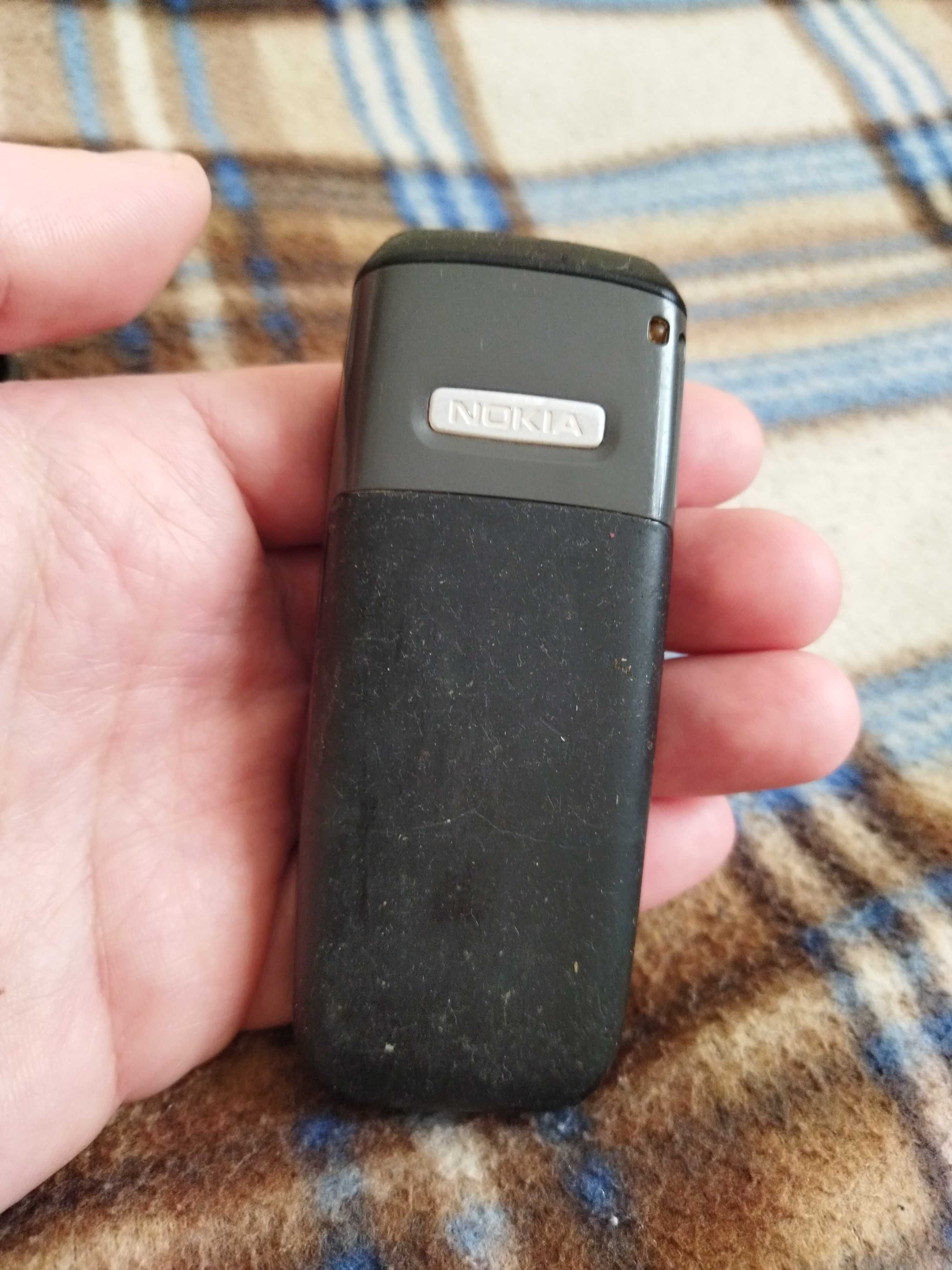 Nokia 2610+ зарядка. Отлично работает. Отправка НП