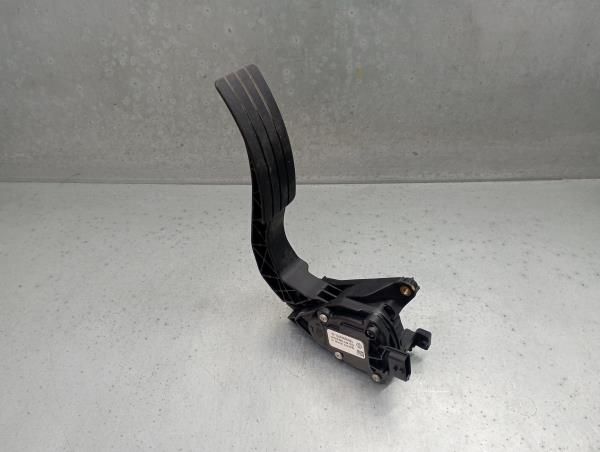 Pedal do acelerador RENAULT Clio IV (BH_)