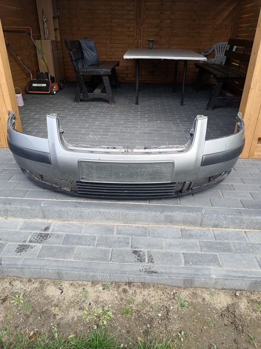 Zderzak przedni Passat B5 FL