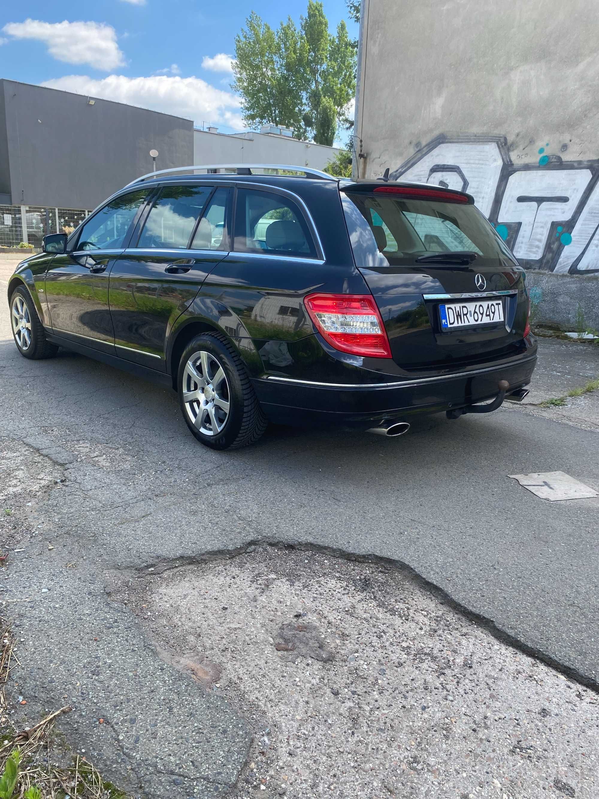 Mercedes-Benz C w 204 320 CDI V6 224 KM Avantgarde Automat