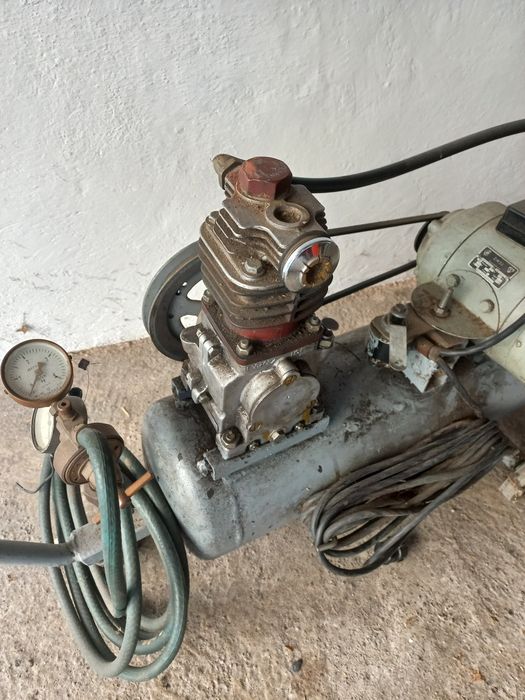 Sprzedam sprężarkę uzywana, sprawna 220V