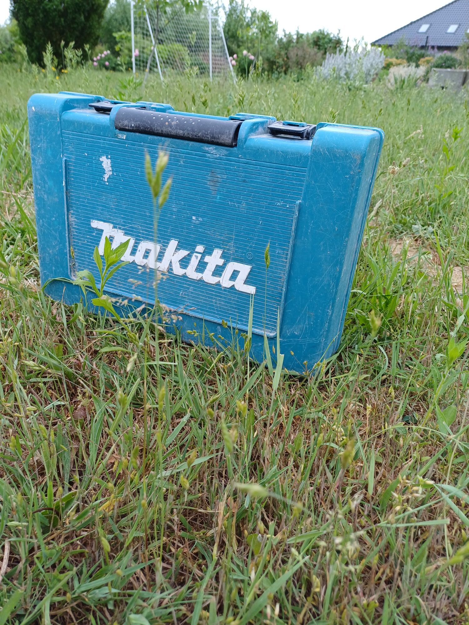 Skrzynki po narzędziach Ryoba, Makita, Dexter