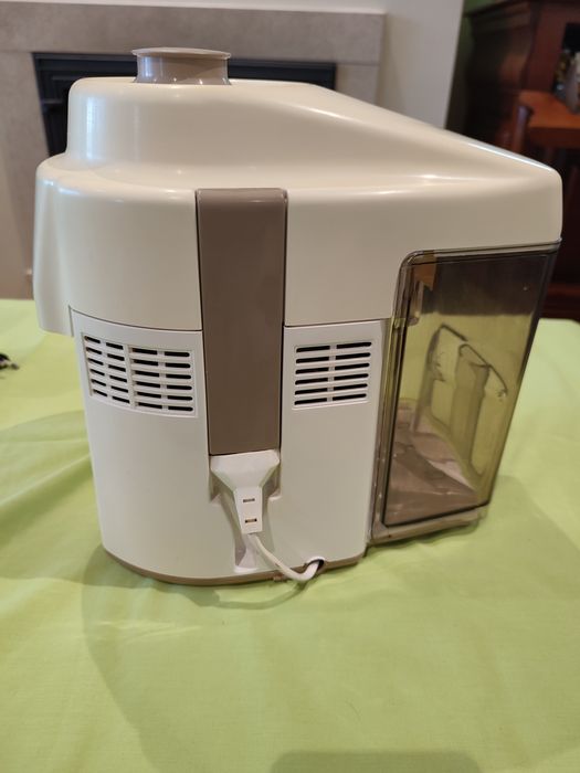 Máquina de sumos Moulinex