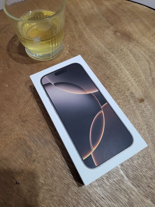 Iphone 16 Pro 256gb Desert jak nowy za gotówkę!