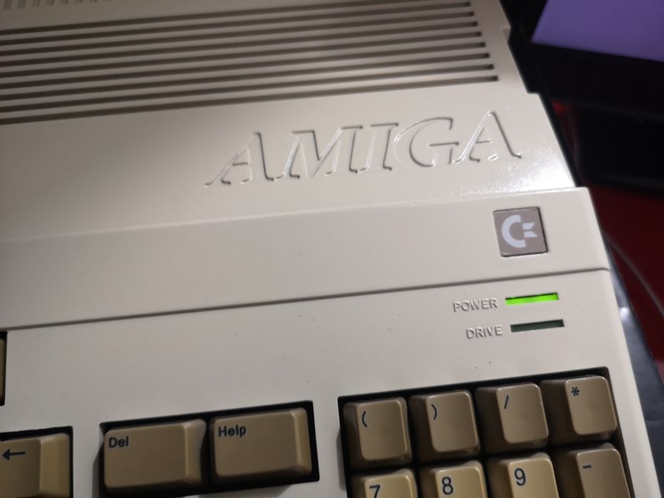 ( Reservado) Commodore Amiga 500