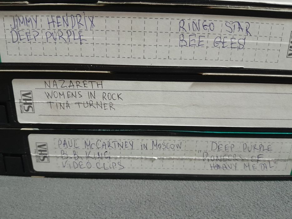 Видеокассеты музыкальные Битлз