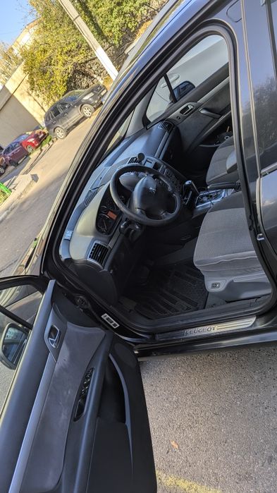 Peugeot 407 2l автомат находится в Тирасполе