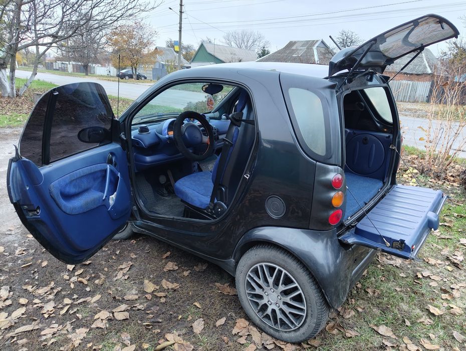 Mercedes Smart City 1999 року мерседес смарт смартик смартік