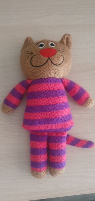 Zabawka kotek w paski