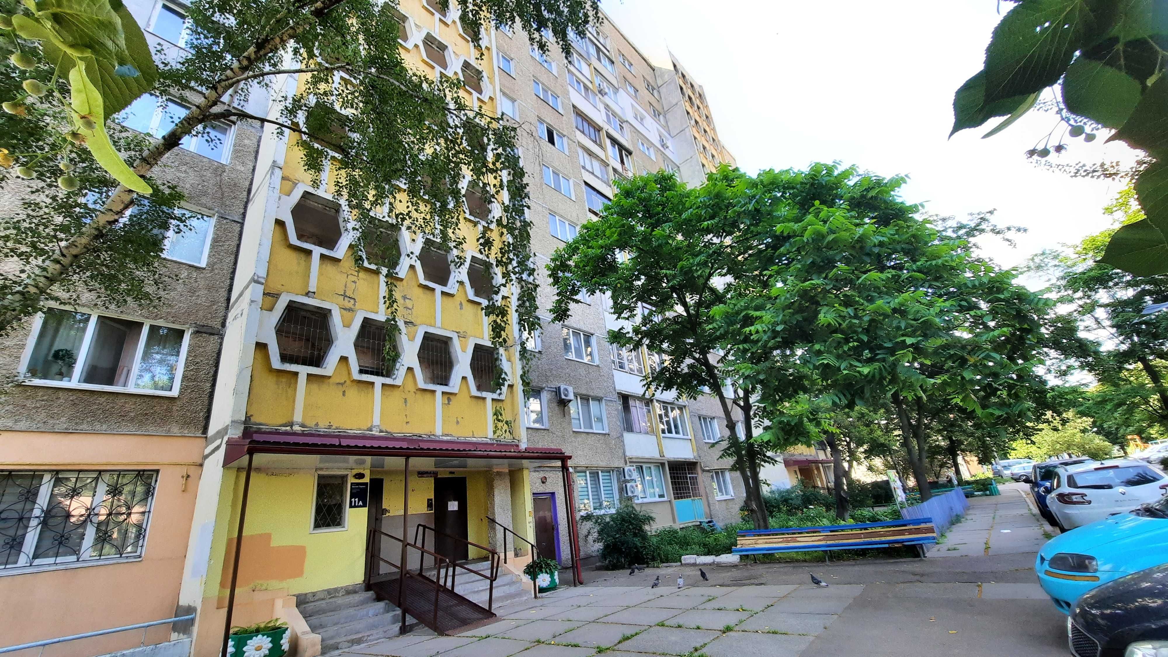 Продається 3-К квартира, по просп. В.Порика 11-А (Виноградар)
