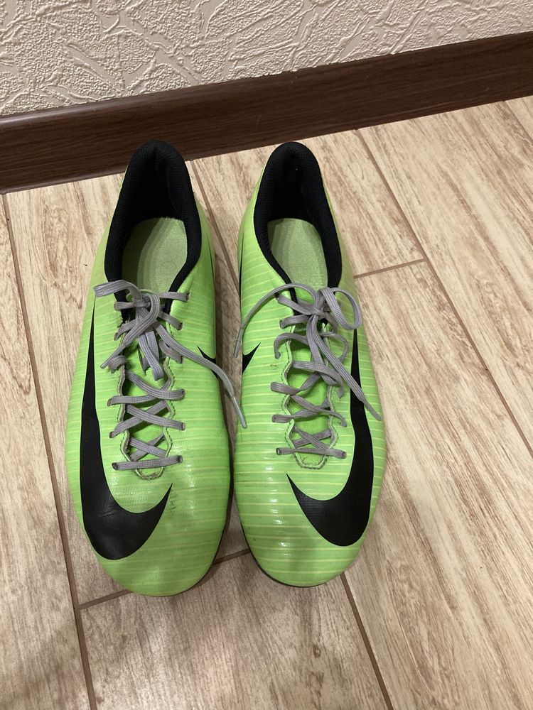 Копки Nike Mercurial  42 р