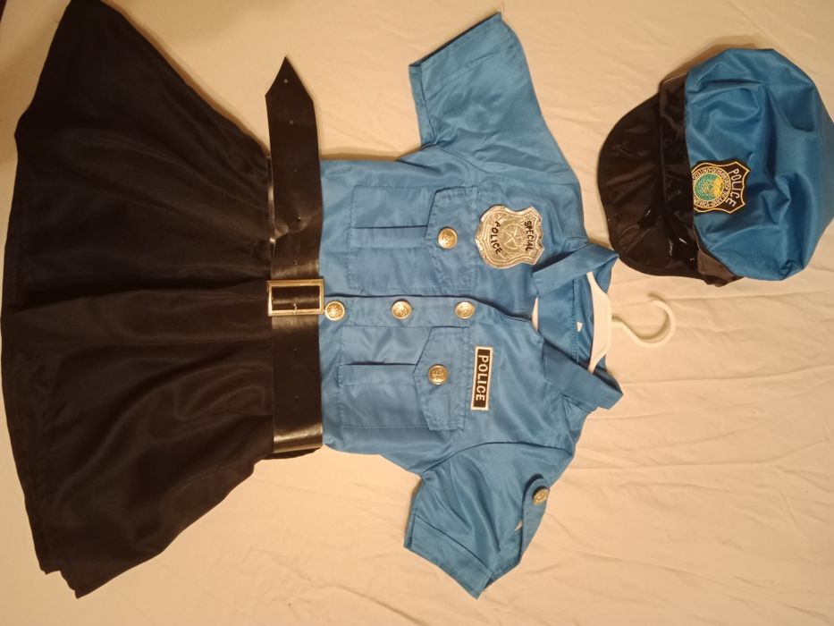 Strój policjantki