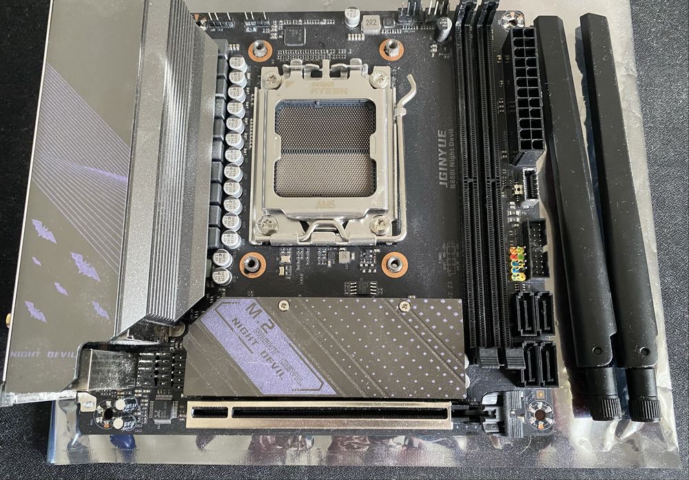 мат. плата Am5, Jginyue b650 night devil,ddr5